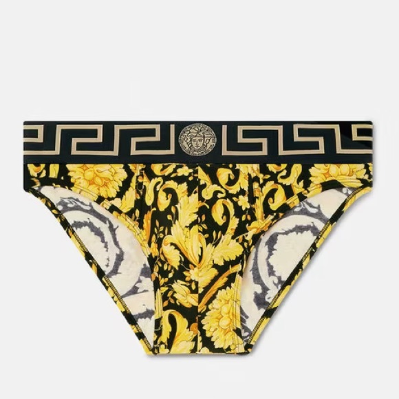 Versace - Picture 8 of 8